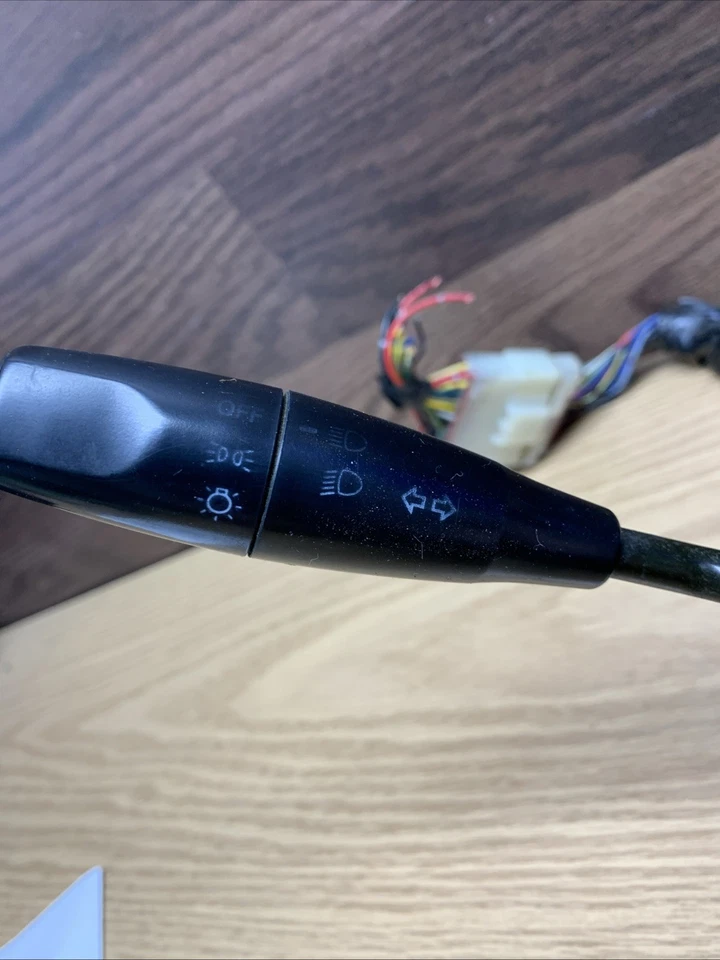 Пружина часового сигнала поворотника комбинированная 96 97 98 Geo Tracker Sidekick X90 - Изображение 4 из 4