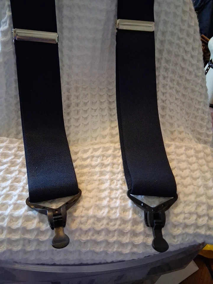 Hold Up Suspenders Themed Plummer X-Back 2 X48 Black Suspenders 2.5 Inches Wide - Image 3 of 3