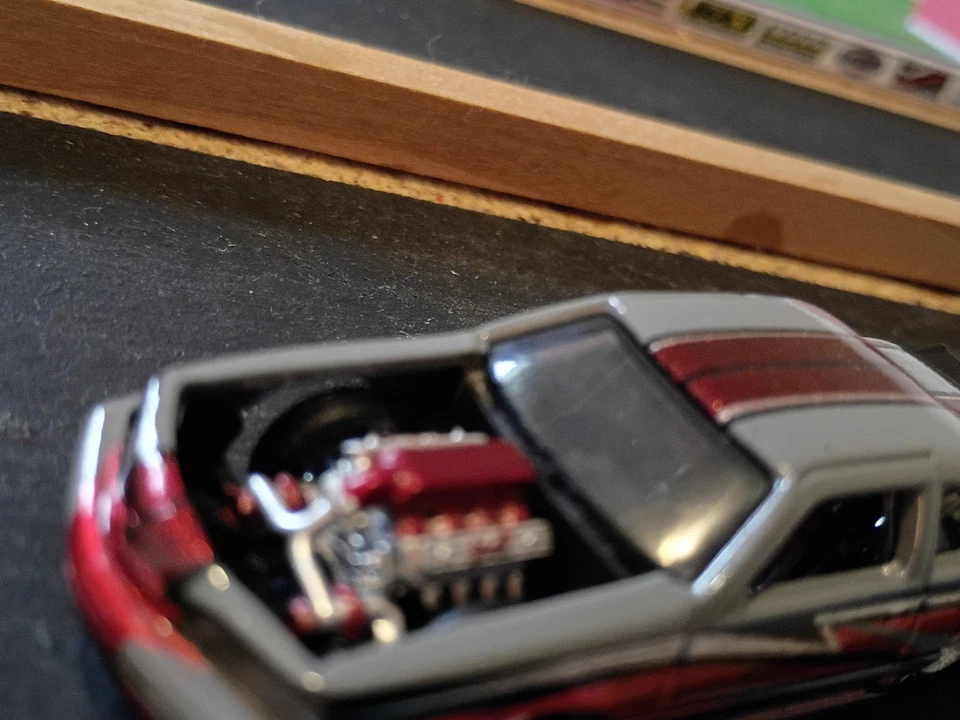 Hot Wheels 1988 Ford Thunderbird Pro Stock, Custom, RRiders, Twin Turbo Engine - Image 3 of 4