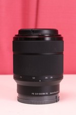 SONY SEL2870 FE 28-70mm f/3.5-5.6 OSS Lens E Mount Full Frame EXCELLENT!