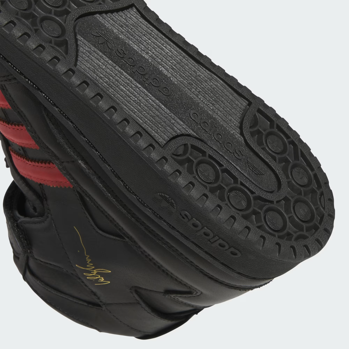 KK3695 Willy Chavarria × adidas Originals Forum 84 Hi Black  display picture 3