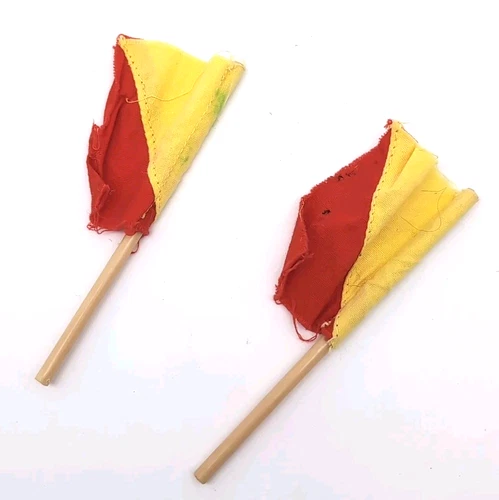 Vintage 1964 Hasbro GI Joe Sailor 7607 Navy Attack Set Pair Semaphore Flags JOE2