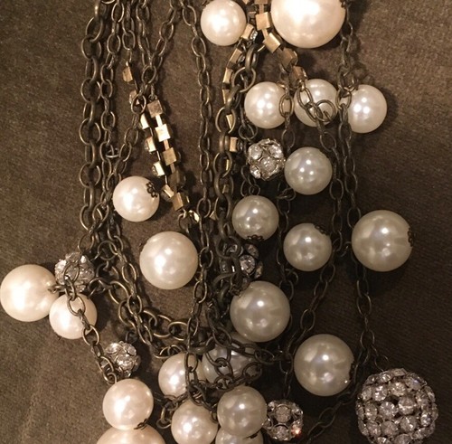 Mia Retro Vintage Inspired “Drunken Pearls” Layered Pearl Necklace W Rhinestones - Picture 4 of 9