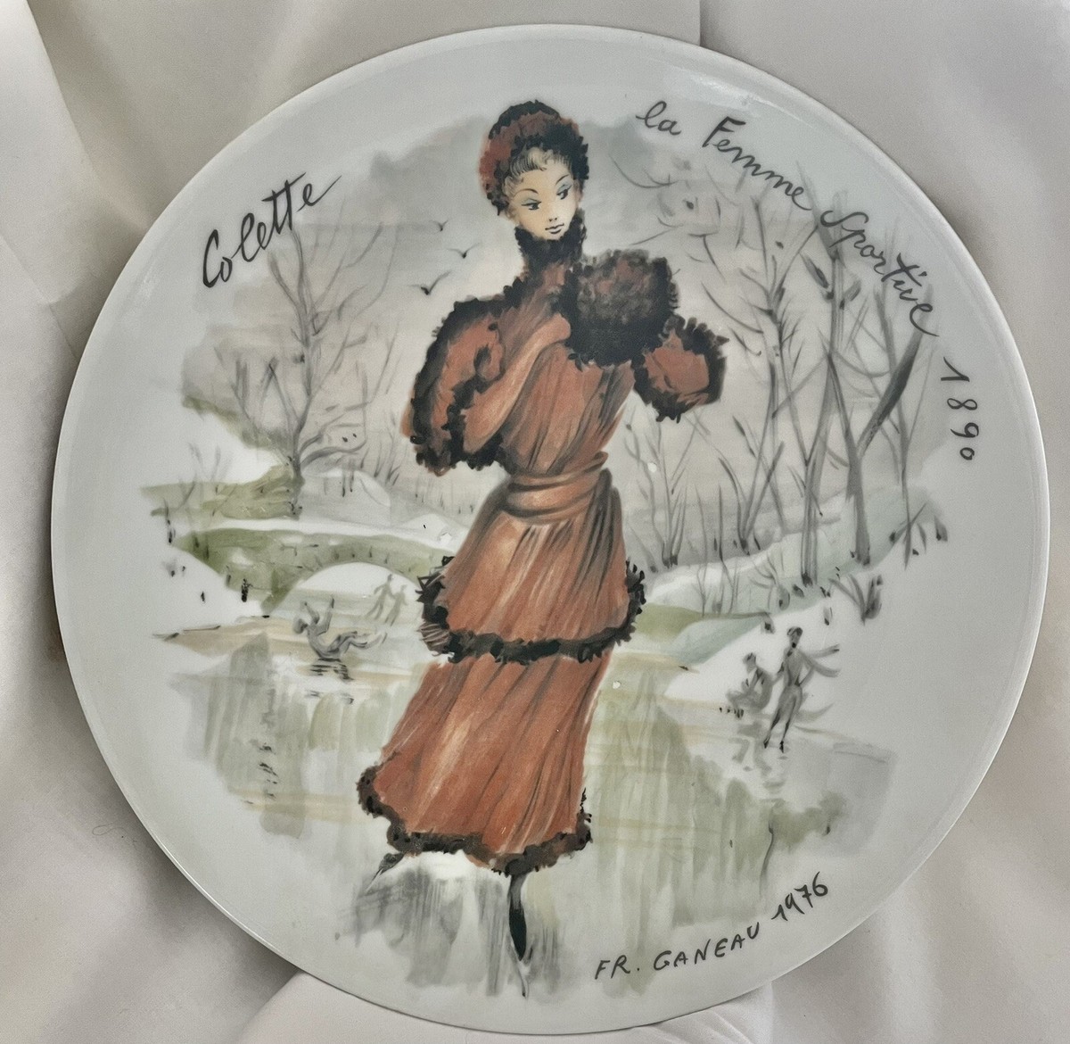 Set 12 Plates HENRI D'ARCEAU Women of the Century LES FEMMES DU