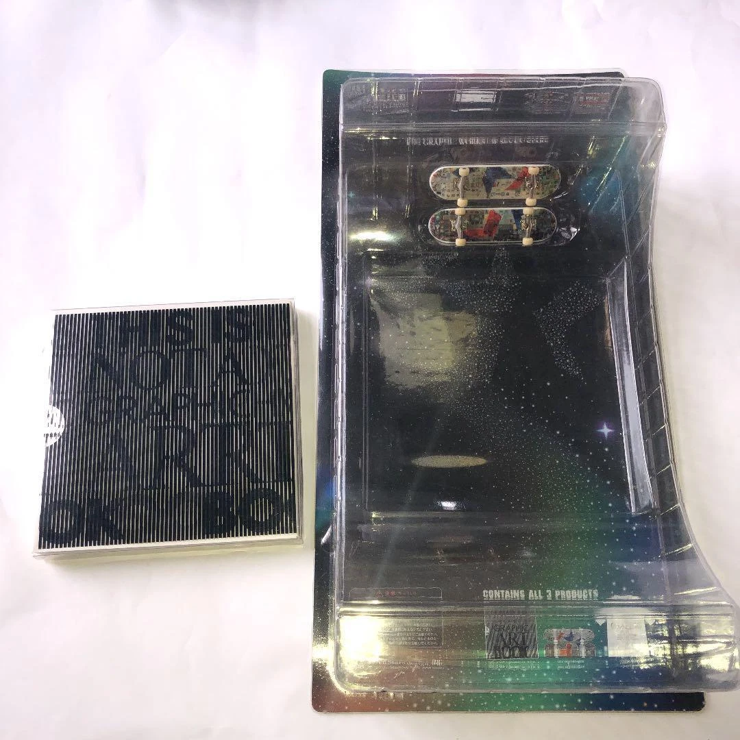 7stars 【THIS IS NOT A GRAPHIC ART BOOK】 7stars 【THIS IS NOT A GRAPHIC ART BOOK】 7STARS /THIS IS