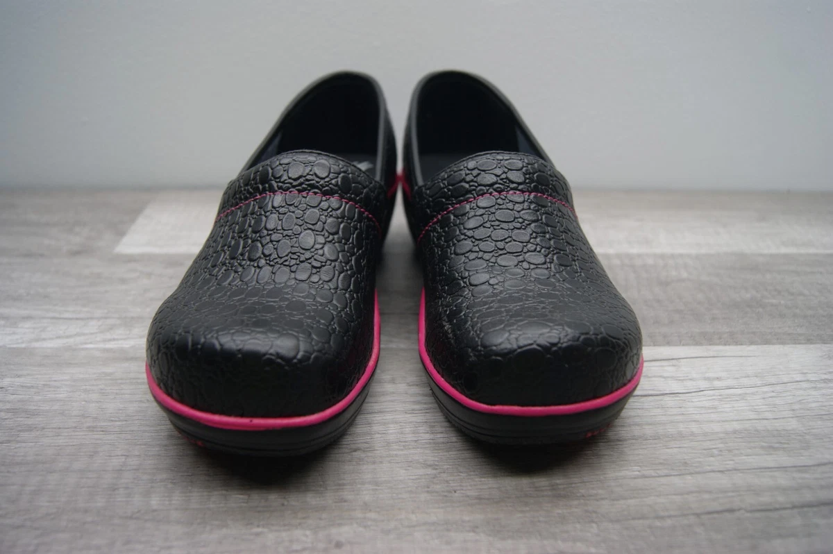 Smitten hotsell nursing clogs