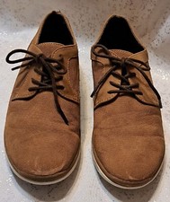 Steve Madden Brown Leather Flocked Outsoles Boys Shoe. Size 4