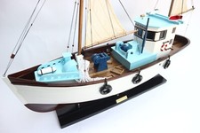 BARCA DA PESCA IN LEGNO GIA' MONTATA  interamente realizzata a mano