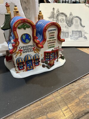 Dept 56 Christmas Bread Bakers North Pole Christmas Village House NOT TESTED