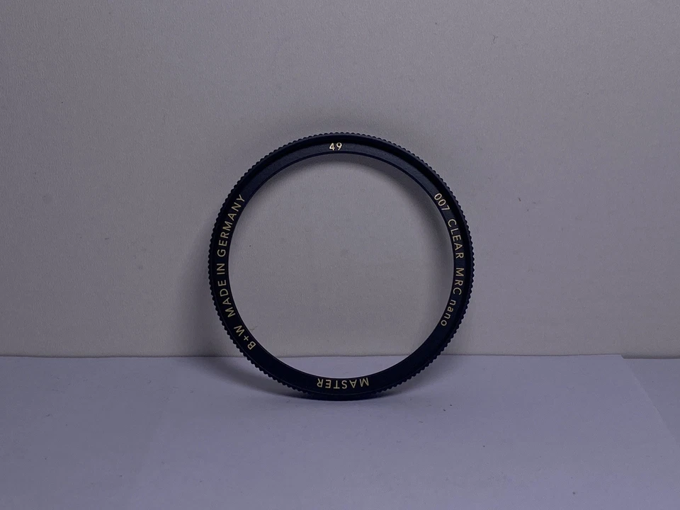 B+W 49mm Master 007 Clear MRC nano Filter - Image 2 of 3