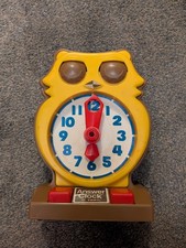 VINTAGE 1975 Owl Answer Learning Clock by TOMY Plastic Time Education Toy- Works