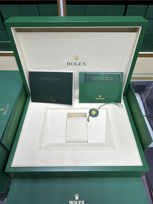 Rolex Daytona Ref#126506 XL Factory Box Full Set Booklets Tags Card Holder