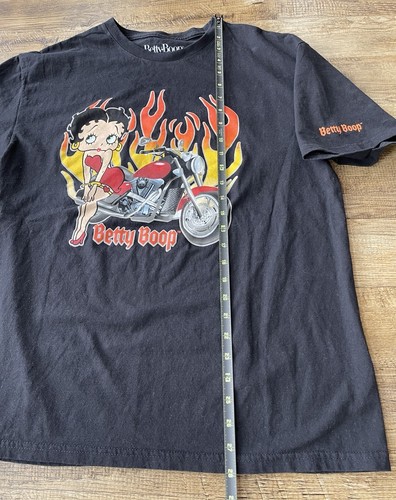 Betty Boop Motorcycle Flames 2022 Graphic T-shirt Large Black Short Sleeve - Picture 9 of 16