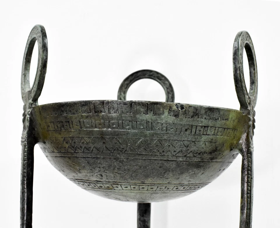 Trípode de bronce puro - Arte griego antiguo - Método de cera perdida - Premio ganador Foto 2 de 4