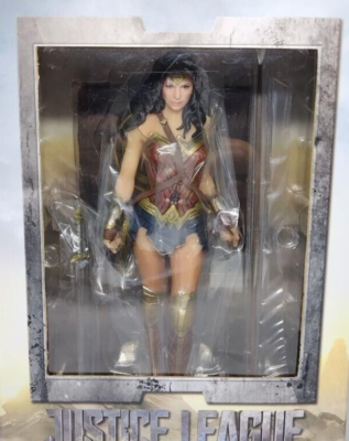 ARTFX + STATUE WONDER WOMAN 1/10 scale Justice League kotobukiya