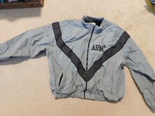 US ARMY IPFU JACKET SIZE LARGE - SHORT