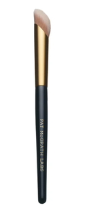 pat mcgrath concealer brush