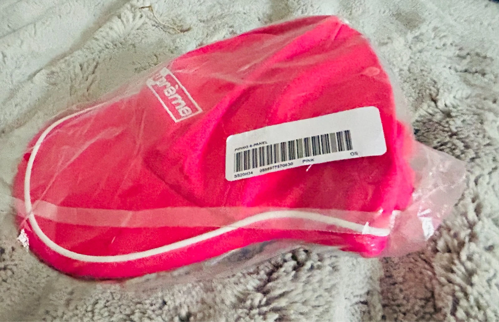 CASQUETTE DE BASEBALL SUPRÊME   ROSE FEMME NEUVE ÉTIQUETTES