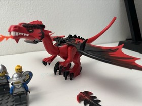 LEGO Castle 70404 King&rsquo;s Castle + 70401 Gold Getaway Lot Dragon +10 Figs + Horse