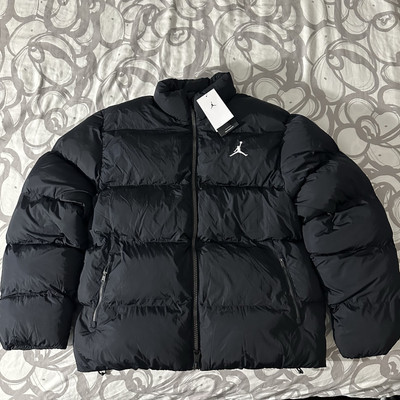 Air Jordan Essentials Puffer Jacket Coat Black Mens Size L NEW* FB7331-010