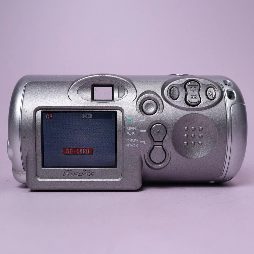 Fujifilm Digital Camera FinePix A605 3.1MP Silver Tested, photo 3 of 5