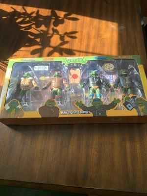 NECA TMNT Punk Disguise Turtles 4 Pack Teenage Mutant Ninja Turtles Sealed