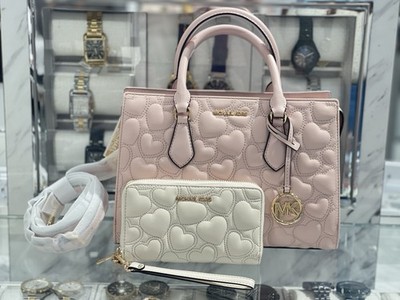 Set MICHAEL KORS Sheila Medium Heart Embroidered Satchel and Wristlet NWT