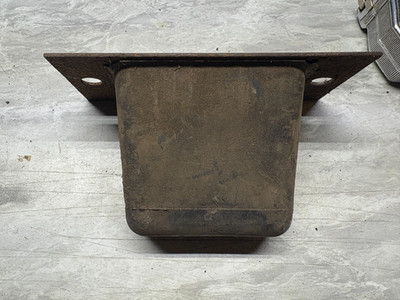 1988-1995 Isuzu 2/4WD Pickup Rodeo Amigo OEM Rear Bump Stop Used Left/Right Side