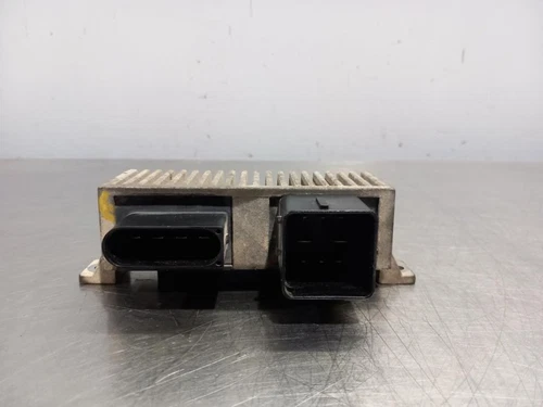 8200558438A Caja Precalentamiento para RENAULT MEGANE III SPORT TOURER 2 445226 - Imagen 3 de 10