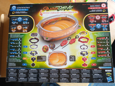   Original Beyblade Burst Quad Drive   mit viel Extra Zubehör   wNeu   Tip Top  