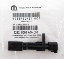 Genuine Oem Mopar Jeep Dodge 52125003ad Rear Abs Anti Lock Brakes Speed Sensor Genuine Oem Mopar Jeep Dodge 52125003ad Rear Abs Anti Lock Brakes Speed Sensor