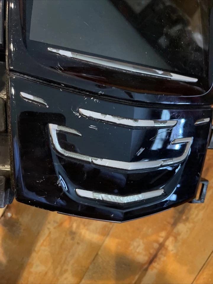 🏁 RADIO ESV CADILLAC ESCALADE Y PANEL DE CONTROL DE CLIMA CON PANTALLA 84237913 Foto 3 de 4