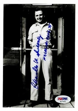CHARLES SWEENEY SIGNED 5x7 PHOTO PSA DNA AE71472 (D) WWII PILOT BOCKSCAR C-15