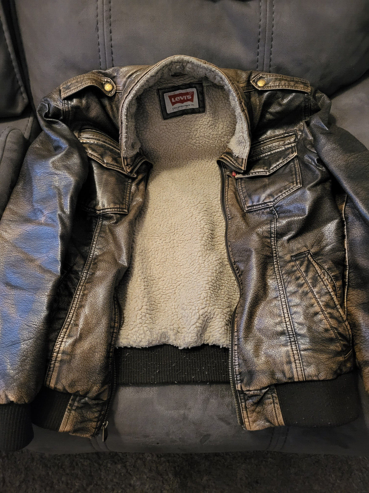 levi leather jacket