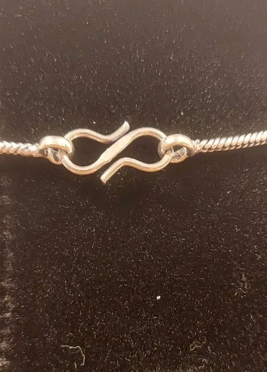 Red Sun Stone Oval Pendant 18" Necklace German Silver - Image 3 of 4