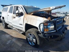 (LOCAL PICKUP ONLY) Driver Front Door Classic Style Limited Fits 14-19 SIERRA 15