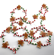 Christmas Garland Wood Beads 9 Ft Gingerbread Men Candy Cane Red Green White Tan