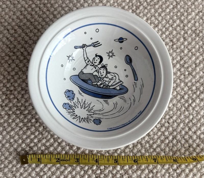 Jo et Zette(?) vintage bowl. Hergé or Hergé style. Exc condition. From Belgium.