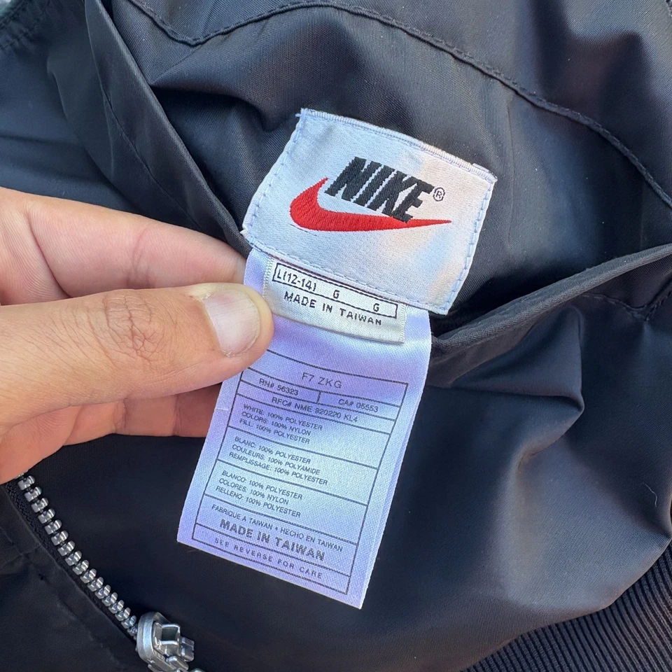 Chaqueta Reversible Acolchada Nike De Colección Años 90 Para Hombre’s L Puffer Deletrear Cremallera Completa Foto 2 de 4
