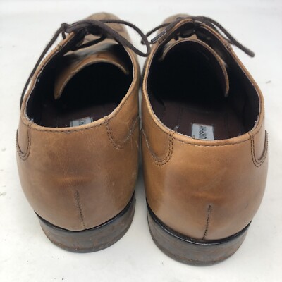 Johnston & Murphy Carlock embroidered Wingtip Shoes In Tan  display picture 1