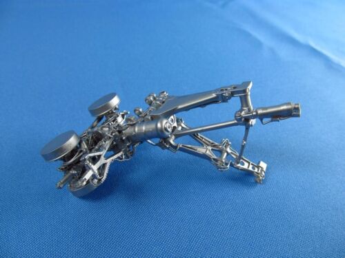 Engranajes de aterrizaje B-1B Lancer, bahías de ruedas, ruedas 1:48 para kit de modelo de avión Revell - Imagen 4 de 21