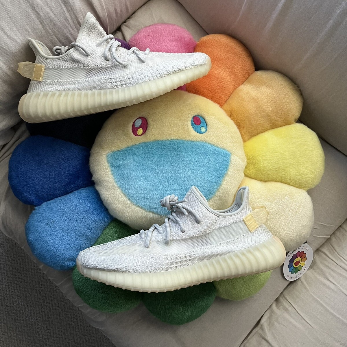 uv light yeezy 350