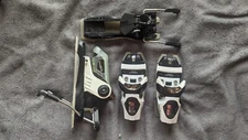 Dynastar/LOOK Bindings (MISSING 1 HEEL PIECE!!!!) 