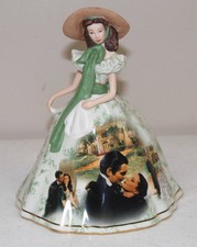 Bradford Exchange GONE WITH THE WIND "Picnic Dress" PORCELAIN FIGURINE (#C2673)
