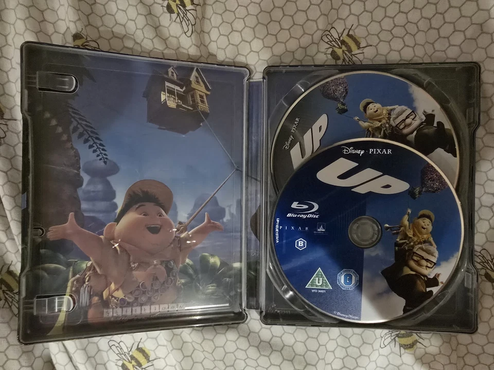 UP (2009) 3D & 2D - UK Reg Free BLU RAY STEELBOOK - ZAVVI UK Exclusive OOP - Image 4 of 4