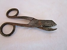 Antique Handmade Iron Wire Scissors: Rustic Home Decor Collectible