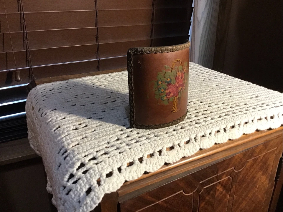 Art Deco After Sunset Lightolier Wall Scone With RARE Clip On Floral Shade - Image 3 of 4