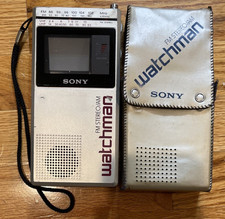 VTG SONY WATCHMAN FD-30A Mini Portable TV AM/FM VHF UHF Stereo TESTED/WORKS