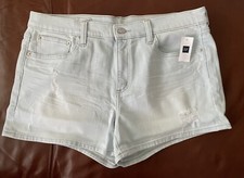 NEW GAP SLIM Light-Blue Shorts Denim Stretchy Subtly-Destroyed Women 32 14 NWT