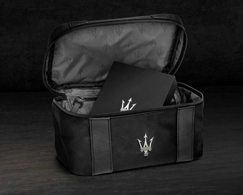 Maserati Soft Case/Luggage Bag/Beauty Case | eBay